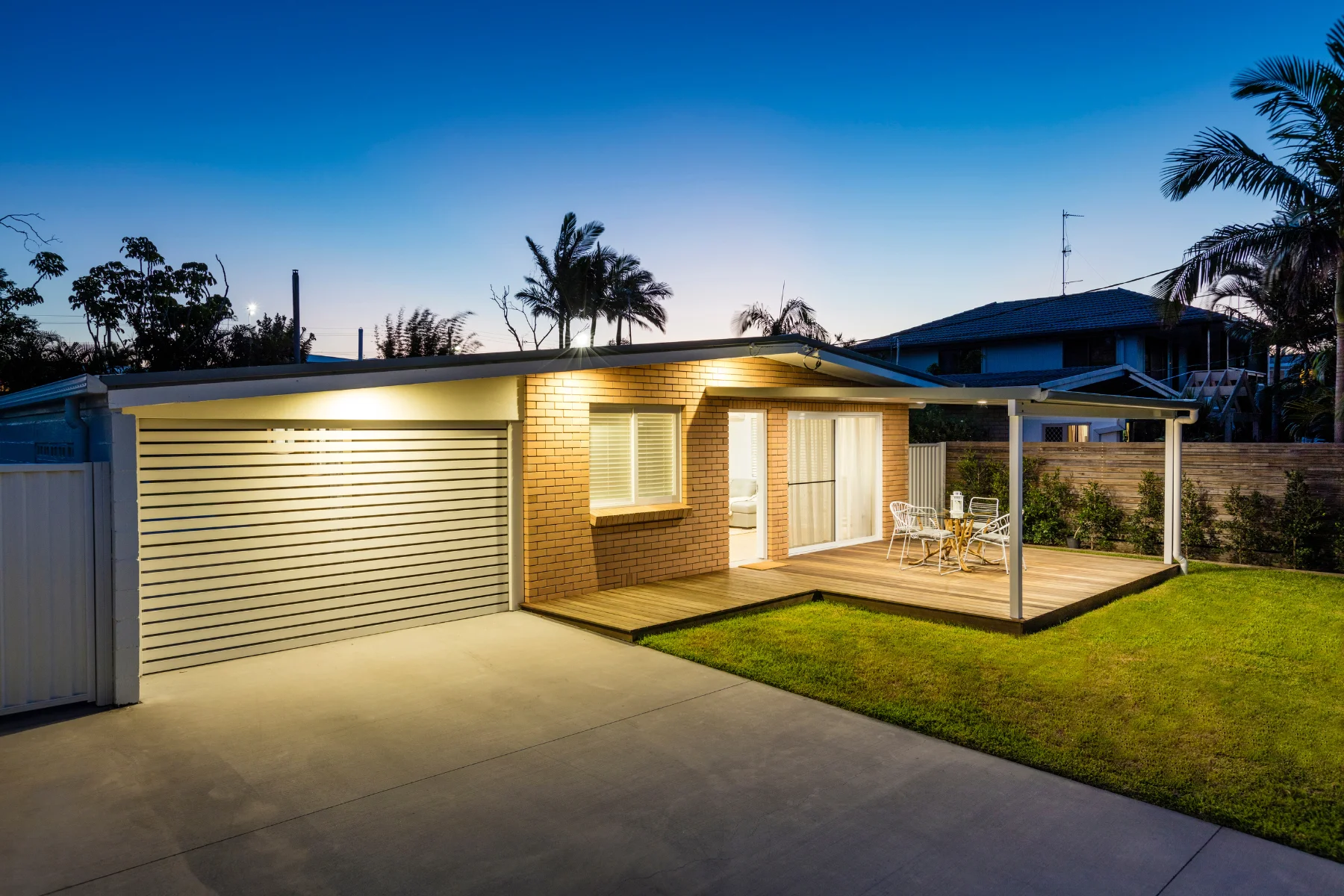 SIL & STA House in Springfield Lakes